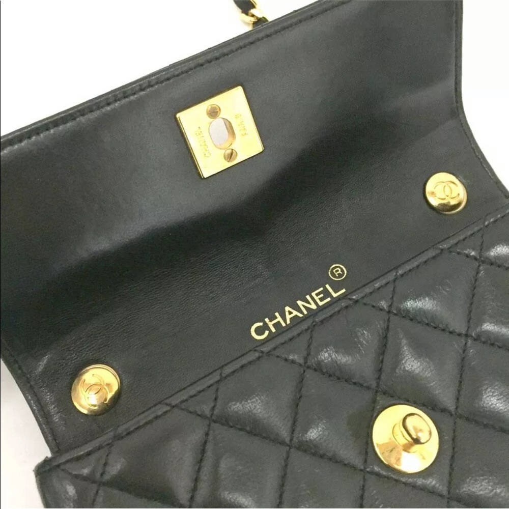 ❤️❤️❤️❤️🙏CHANEL Mini Classic Black/Gold Chain Flap Bag - Picture 8 of 11